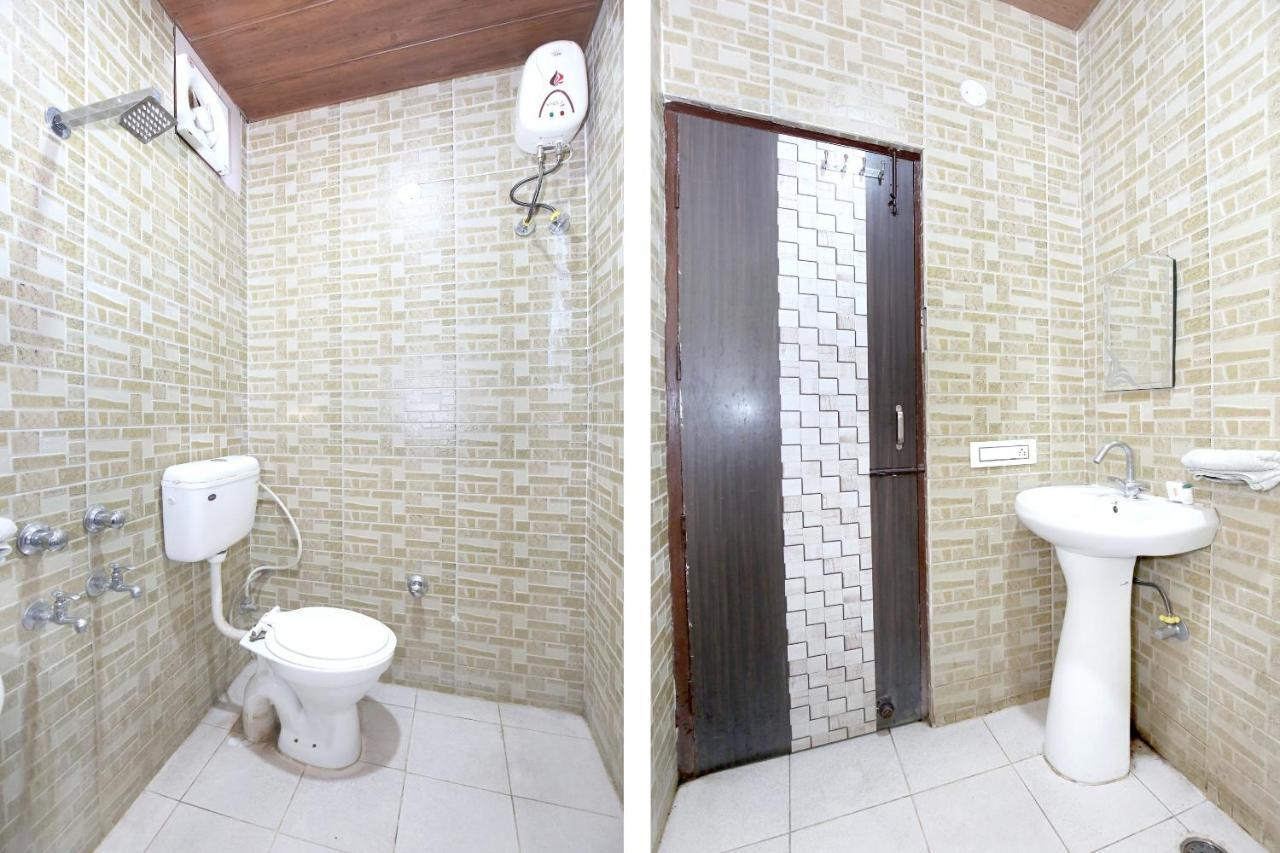 Oyo 8105 Royale Guest House 卢迪亚纳 外观 照片